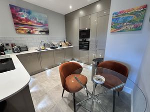 Photo 10- click for photo gallery